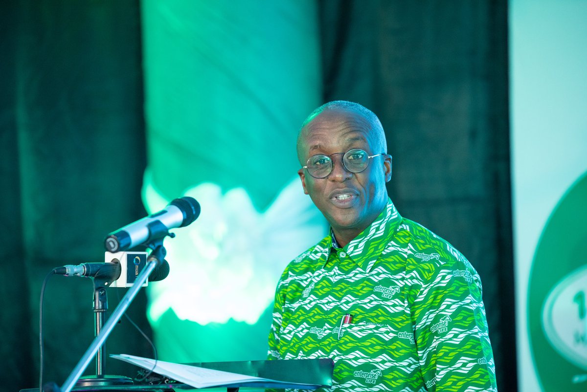 ArkHinson's tweet photo. Let’s have a little throwback of Enterprise life 20th Anniversary Launch 🚀 

#event #conference #solution #ghana #photography #photo #training #gh #hybird https://t.co/JYIHcFi8D2