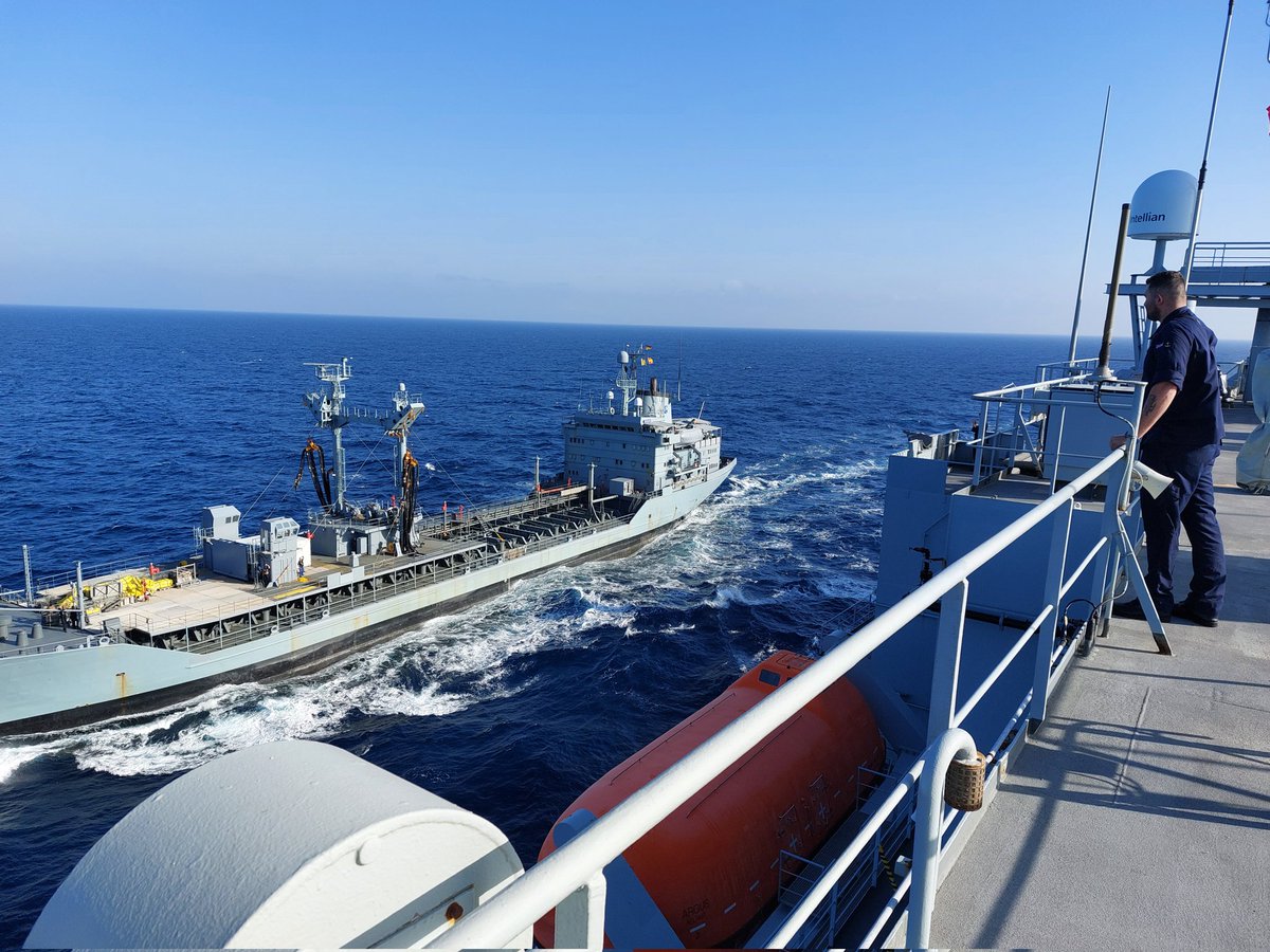 RFAArgus's tweet photo. Replenishment at sea with #FGSSPESSART #OPACHILLIAN Multi tasking the RFA way. https://t.co/LYCSBsd2BU