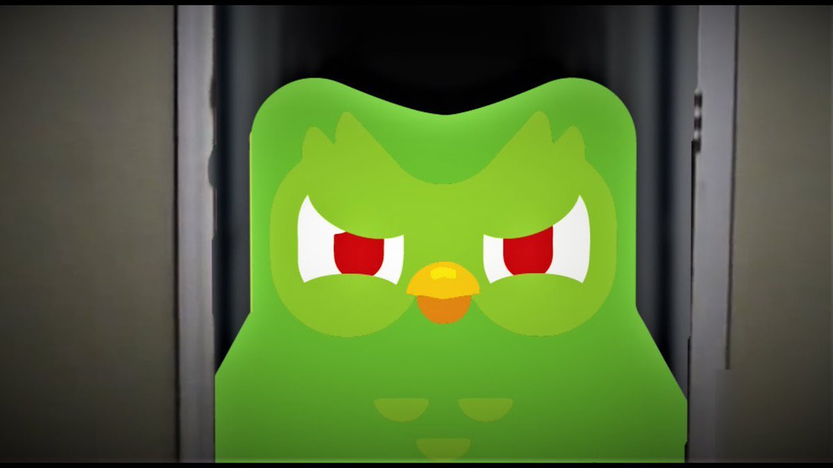 yamsnmac's tweet photo. @julia_mavhungu DuoLingo watching from the shadows because you didn’t finish lesson 7 https://t.co/hSARd0peHv