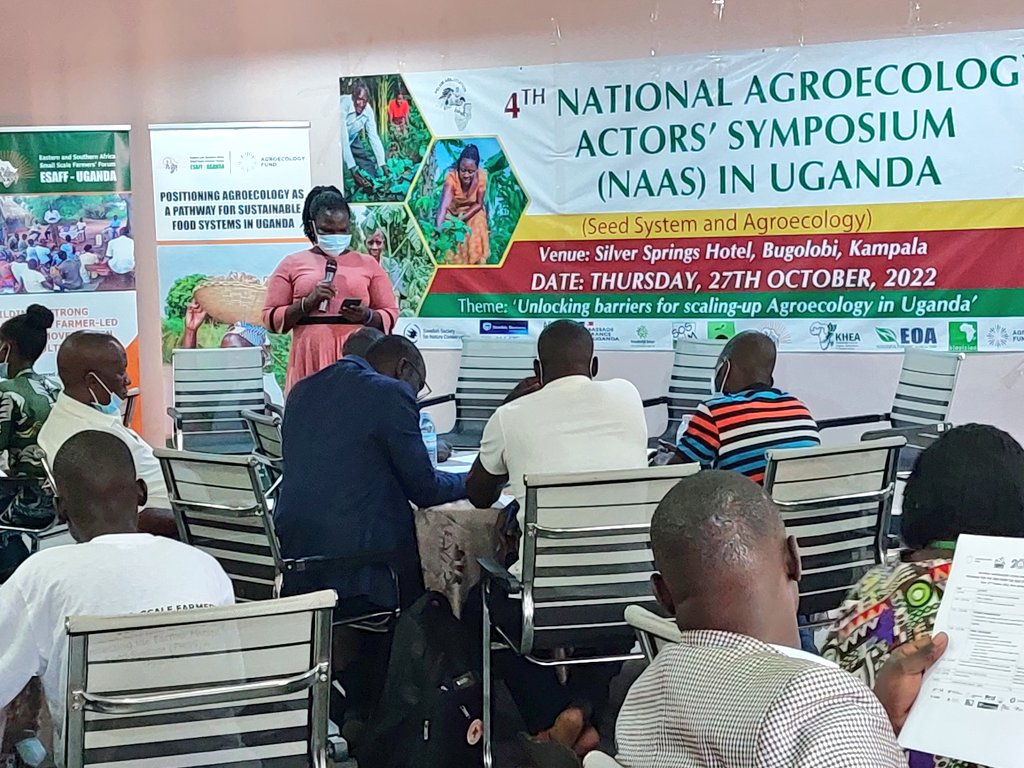ESAFFUG's tweet photo. Photos from the side-event:
Key discussion was on the need to protect the farmer managed seed system (FMSS).
#NAASymposiumUg
#ESAFF20 https://t.co/ABtIubSfhQ