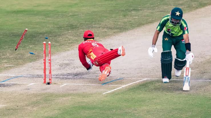 roykumarmeena's tweet photo. #Zimbabwe #upsat
#ICCT20WorldCup
#ZimVsPak
बहुत सारी बधाई ज़िम्बाब्वे क्रिकेट टीम को आखिर सब्र का फल मीठा होता ह ओर आज मिल गया😍😍 https://t.co/NznbopEav8