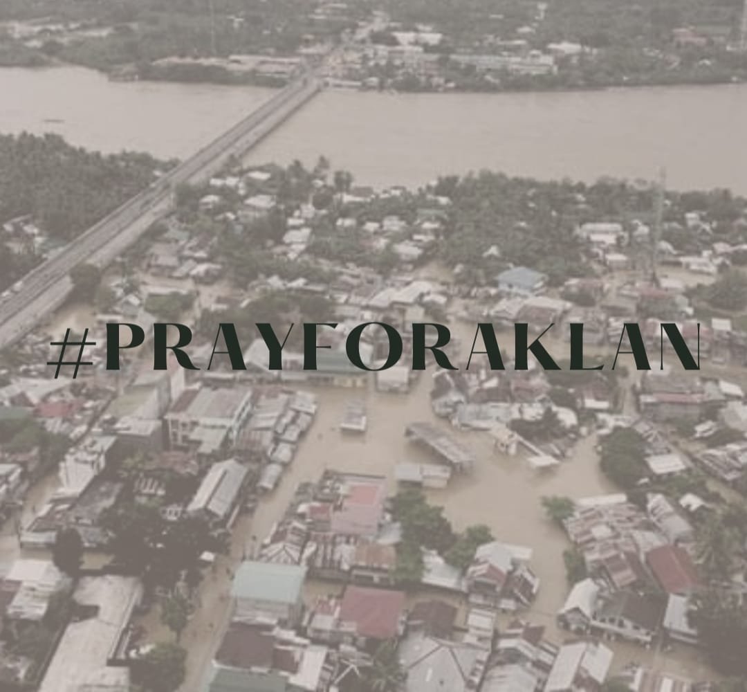 iconnics_'s tweet image. Spare us Oh Lord from all harm and danger of Typhoon #PaengPH. Keep us safe especially our loved ones and people surrounded us. Have mercy on us.  🙏

Stay safe, everyone.

AKLAN NEEDS HELP
#PrayforAklan 
#AklanNeedsHelp