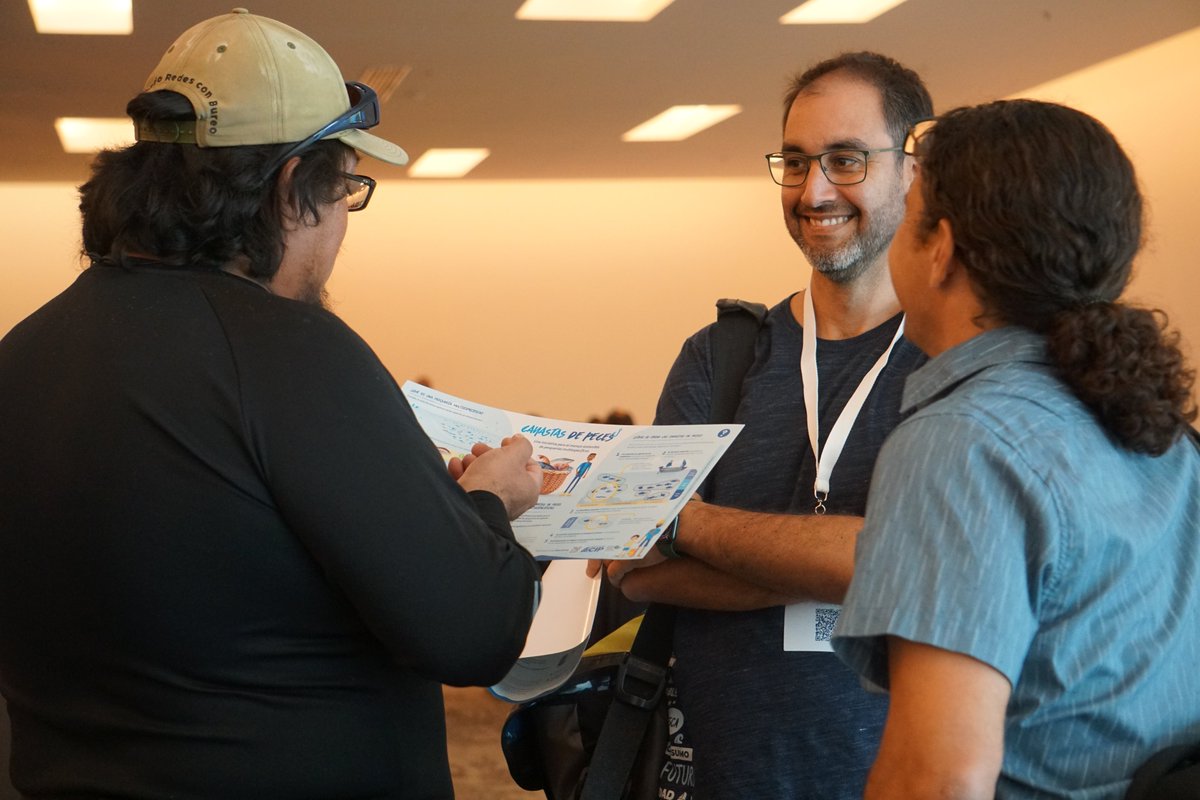 TBTInetwork's tweet photo. DAY 3 - October 26
Discussing ways to strengthen socio-ecological resilience and exploring approaches for achieving viable small-scale fisheries
#StrongerTogether #MaisFortesJuntos #4WSFCLAC #SSF #IYAFA #4WSFC https://t.co/9XiZwIXx8V