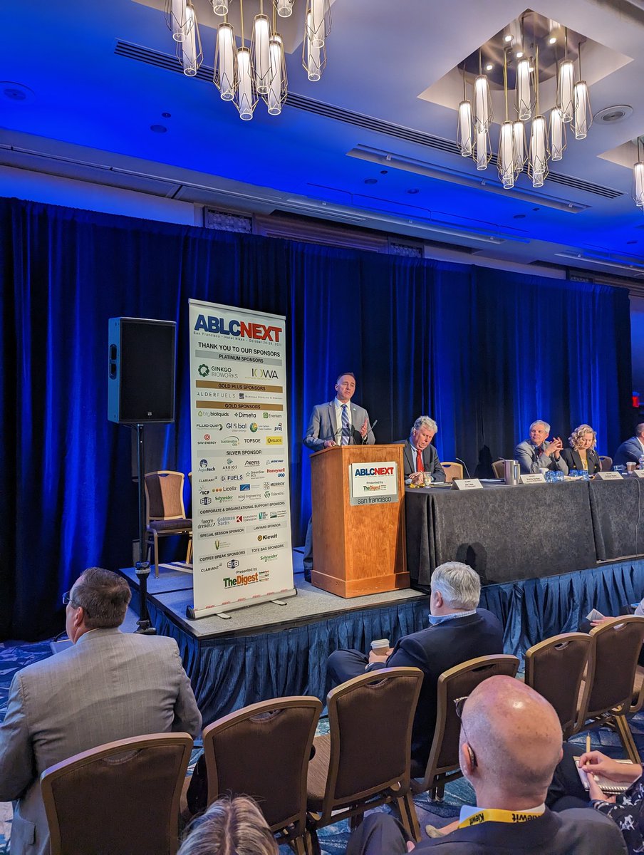 gorovski's tweet photo. Great to see @ambiogascouncil Executive Director, Patrick Serfass presenting about the future of Biogas at #ABLCNext https://t.co/Im2HSkeQ2d