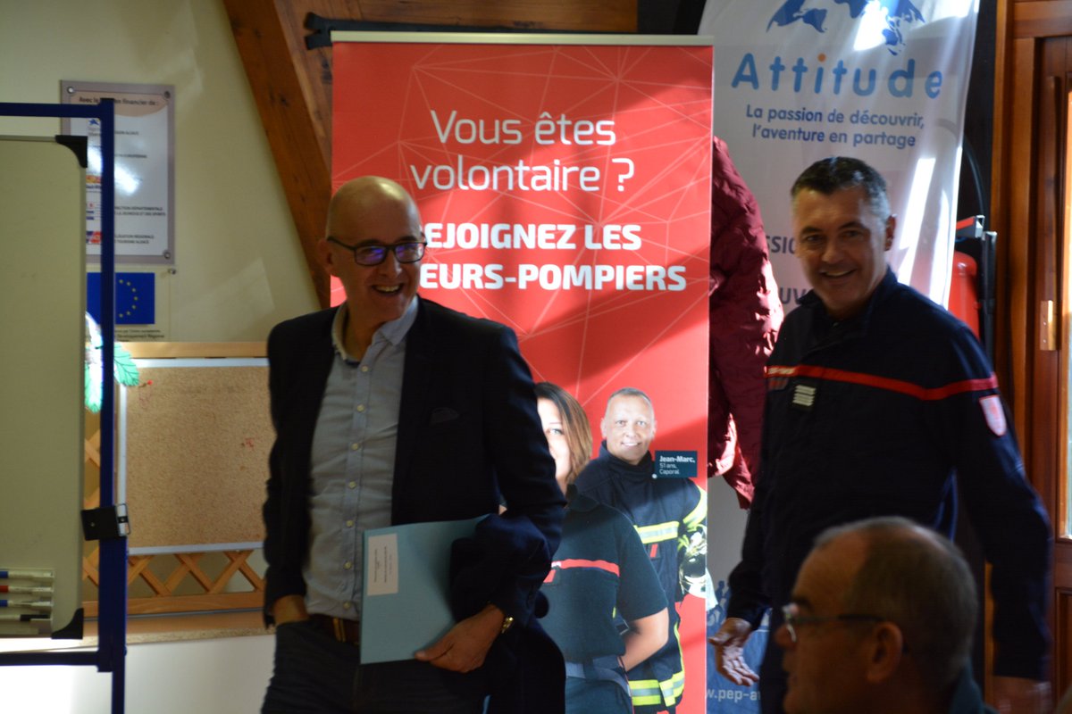 sdis68's tweet photo. 👨‍🚒Construire le #volontariat de demain : la parole aux SPV 
▶️1res assises du volontariat organisées par le #SIS68 les 22 et 23.10.2022
▶️50 #SPV ont répondu à l’appel pour mettre en lumière les difficultés rencontrées et dégager des pistes de #progrès
📸N.Fink
#sdis68 #pompiers https://t.co/UFpvLvu6sA