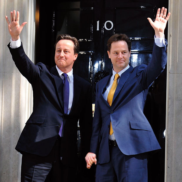 SimonWi49981648's tweet photo. @JoshFwd Clegg getting into bed with Cameron https://t.co/y5mkPDTpwC