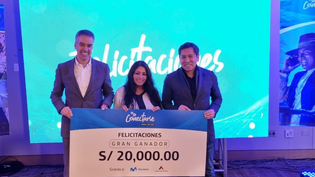 ComsMovistarPe's tweet photo. Y, para culminar, el Gran Ganador
(gracias a @MovistarPeru  y el auspicio de @AmericanTower), es el proyecto Mujeres STEAM, que busca fortalecer la participación de mujeres y niñas en programación con enfoque STEAM: Ciencia, Tecnología, Ingeniería, Arte .
#Conectarse2020 https://t.co/kyv4cHr5tQ