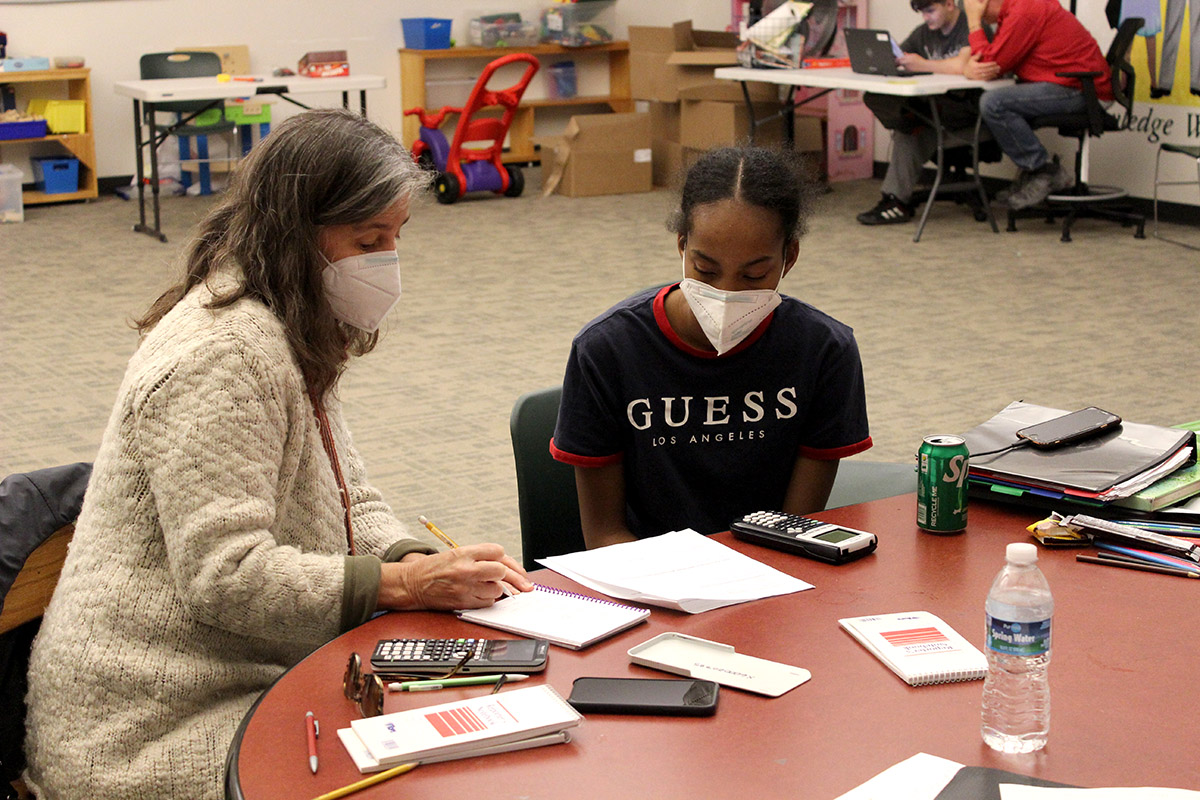 One of the most important parts of Peace's after-school programs is the one-on-one tutoring Peace kids receive.

As studies have shown, 8 out of 10 students who receive tutoring get better grades and are more likely to earn higher GPAs &amp; graduate from college.

#Peace #Tutoring