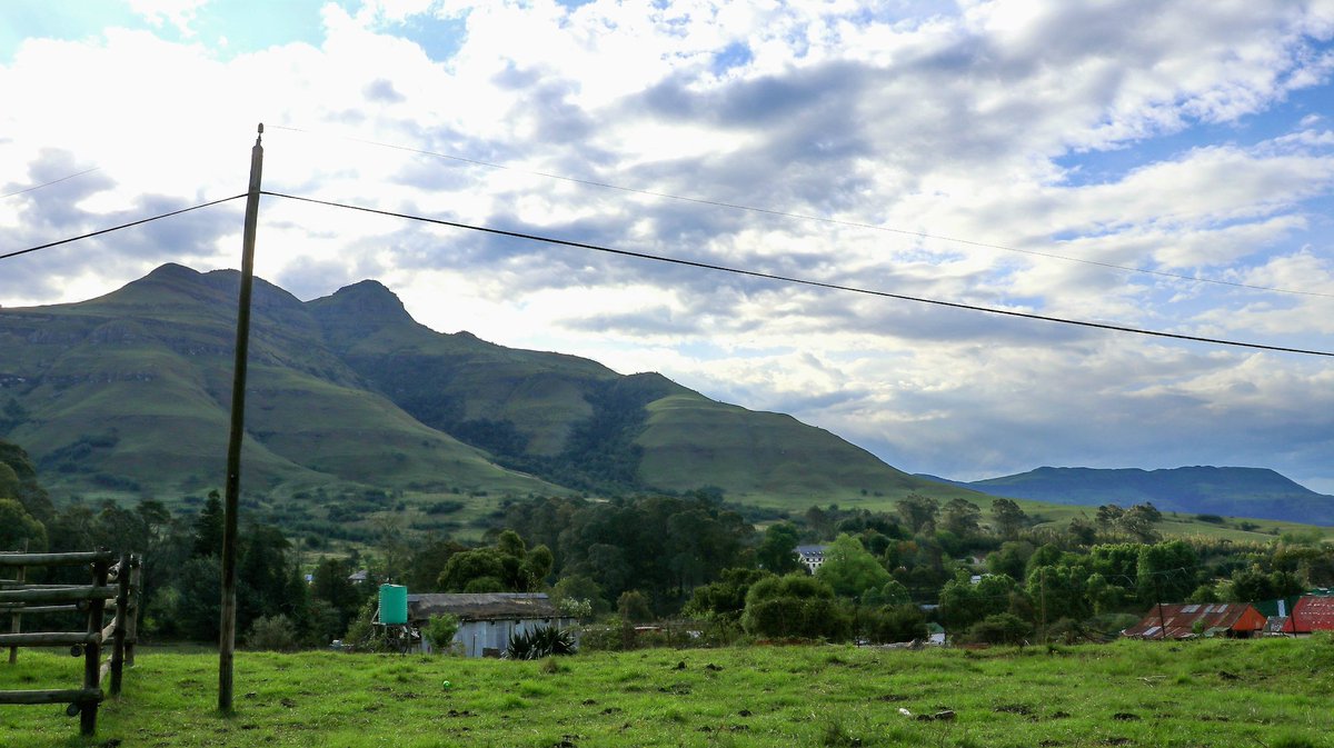 ⛰There's always light at the end of the tunnel, it just takes courage to keep your eyes open in the dark.
 
📌Bulwer, #BulwerKZN

#KZNhasitall #KZNOpen4Travel #Drakensberg #TravelChatSA #SouthernDrakensberg #KwaZuluNatal  #SouthAfrica