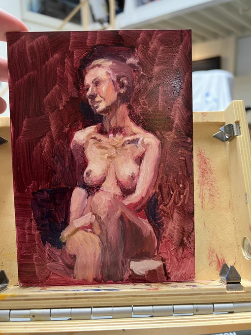 Steeled up my courage and busted out the oil paints for the first time in years at figure group last night. Didn't get take this one as far as I'd wanted to but it's a decent start. Plan to keep doing it. 