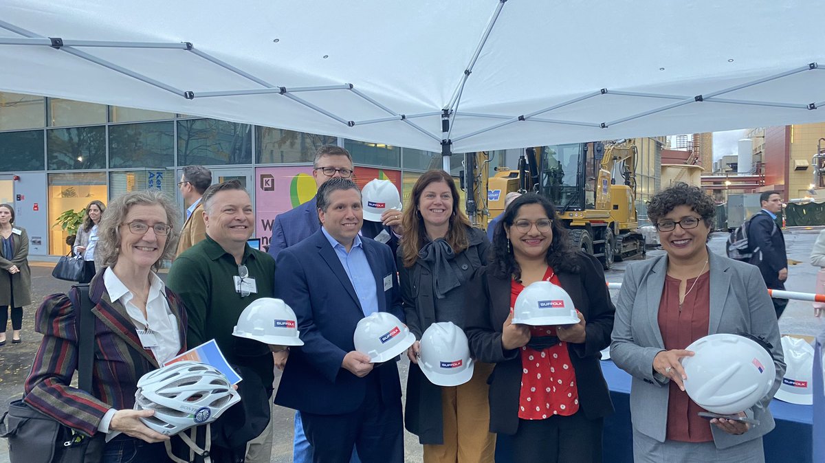 Congrats to <a href="/BioMedCambridge/">BioMed Realty Cambridge</a> on yesterdays groundbreaking of 585 Kendall! Excited to see this building, where arts &amp; science will “co-locate”, come to life over the next several years!
 🎭+ 🔬= a huge win for #CambMA