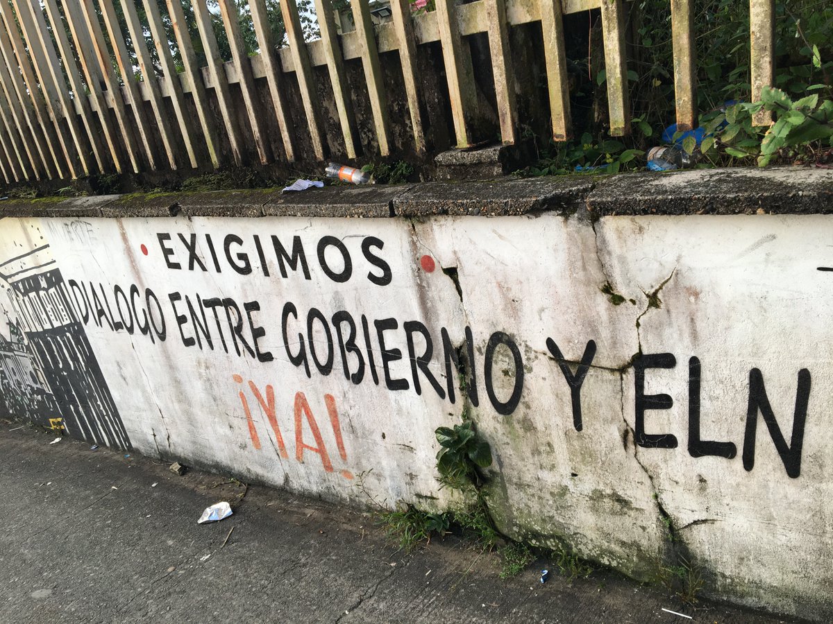 #Colombia’s <a href="/petrogustavo/">Gustavo Petro</a> admin is close to winning full congressional support for its ambitious Total Peace plan.🕊️

Short🧵on what we know about plans for dialogue with armed and criminal groups.