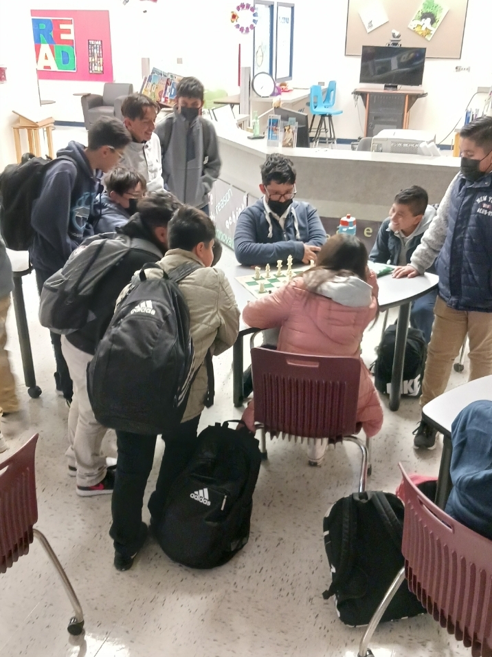 GuillenLibrary's tweet photo. Our Chess Tournament was exciting! #chesstournament #schoolibraries @maribelruiz2015 @EPISDLibraries @sharodickerson https://t.co/Yqa4zOttKa