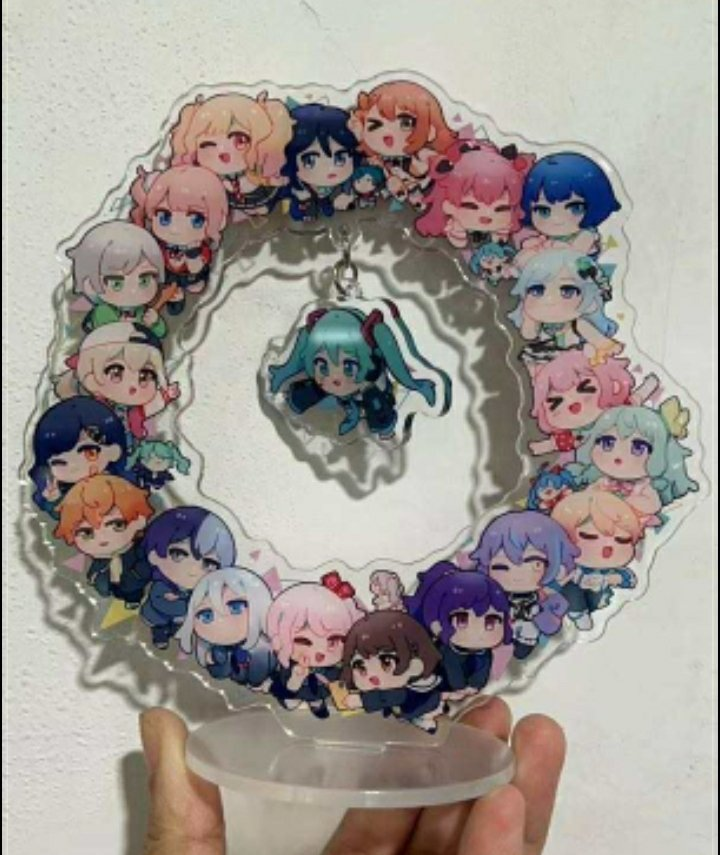 Untitled_Zine's tweet photo. We have a production update for you:

🎵 Our merch has started production! Here is a standee photo from our manufacturer. The rest of the merch is on its way!
🎵The zine layout is almost done and we'll be sending it to emails over the next few days

Thank you for your patience💫 https://t.co/iesG3RJoCQ