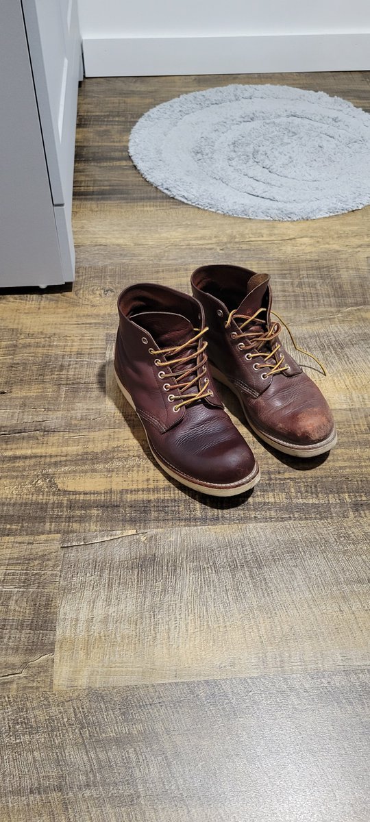 melamparo's tweet photo. 10 years going strong #WIFL #redwingbootgang https://t.co/oUoDZAqnTu