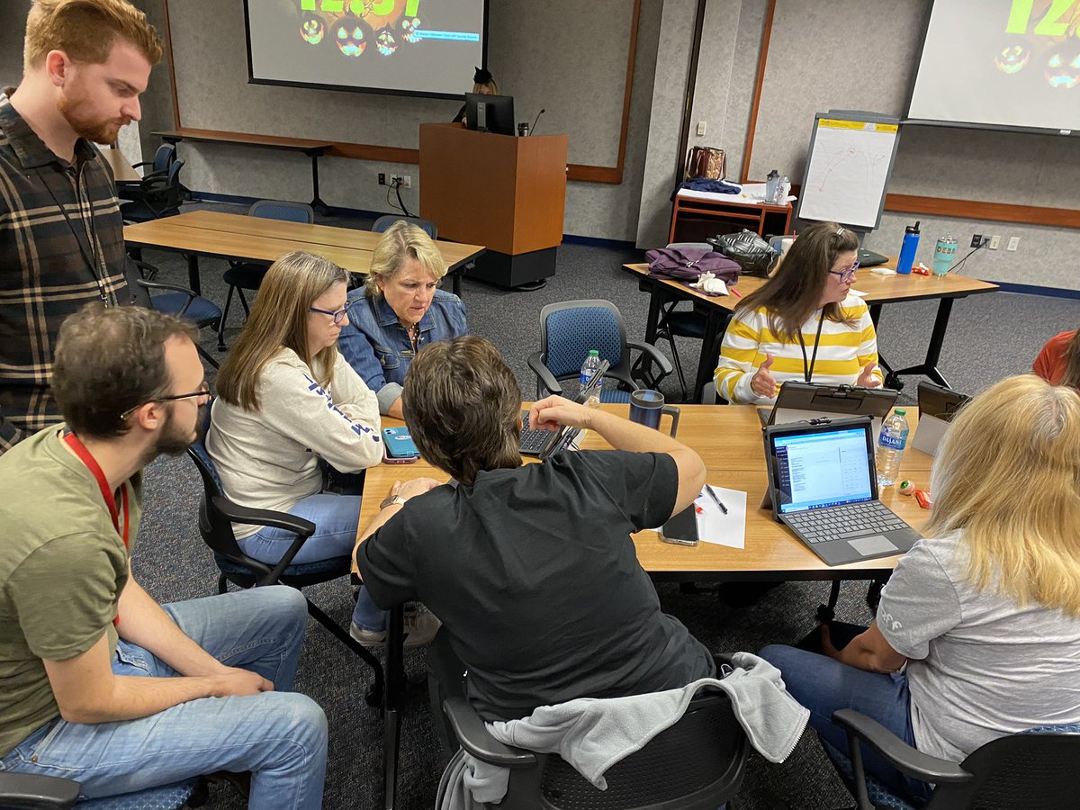 bjkoliba's tweet image. Peer learning is powerful - sessions on reimaging, Destiny, Clever 😊 great job by our SMEs! #wemakeIThappen