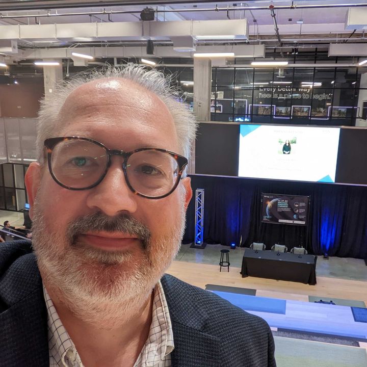 VigilantAero's tweet photo. Good morning from The Ion #Houston. We're taking the stage at the @Houston_Angels #Aerospace Investment Symposium this afternoon presenting the latest on our #FlightHorizon #DetectAndAvoid #AirspaceManagement system. Honored to be invited to present! https://t.co/tl6jeDqSIt https://t.co/0Qz6sTozGe