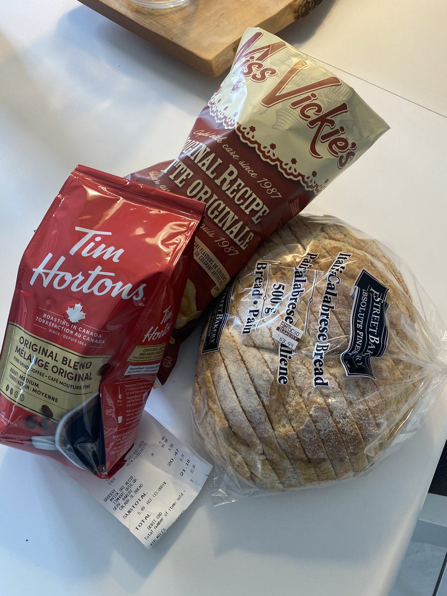Tom Hayes tweet media
