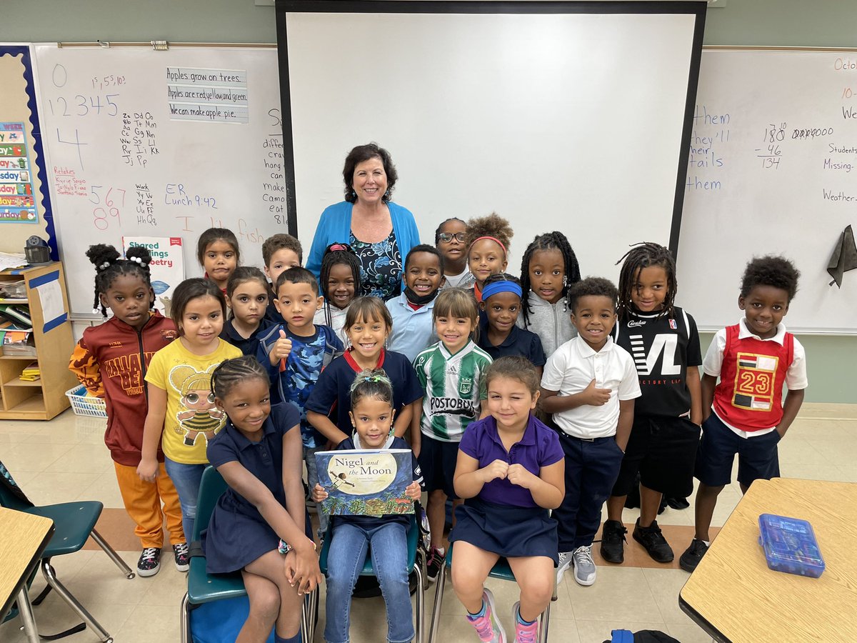 CSCBroward's tweet photo. Its Broward: Read for the Record Day! We’re reading Nigel and the Moon written by @antwan_eady in schools all throughout Broward County. #BrowardReads #ReadfortheRecord https://t.co/LFABLvcH6v