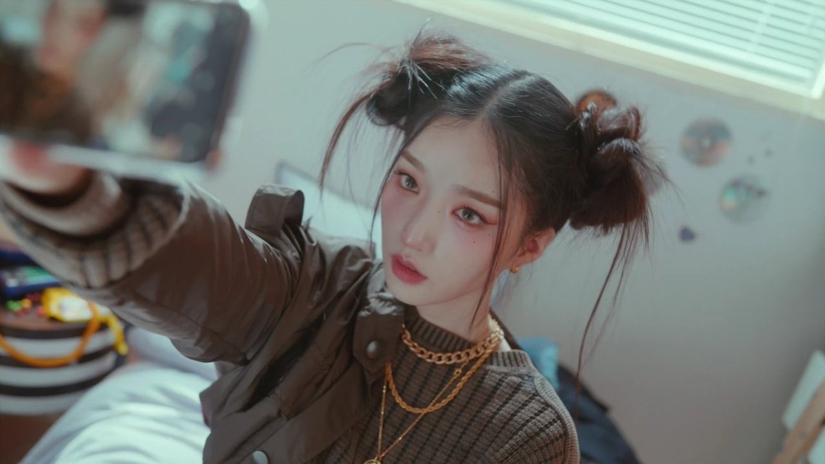 GirlgroupsBR's tweet photo. EMOCIONOU! Com estética K-POP 1st generation, a unit ACID ANGEL FROM ASIA fez o seu debut, com o MV de "GENERATION" e o mini album 'ACCESS'. 🖤✨

Assistam: https://t.co/qVa5Mls5Fe

GENERATION MV OUT NOW
#GenerationOfAAA
#AAA와_함께하는_제너레이션의_여행 https://t.co/Pg72d2ELal