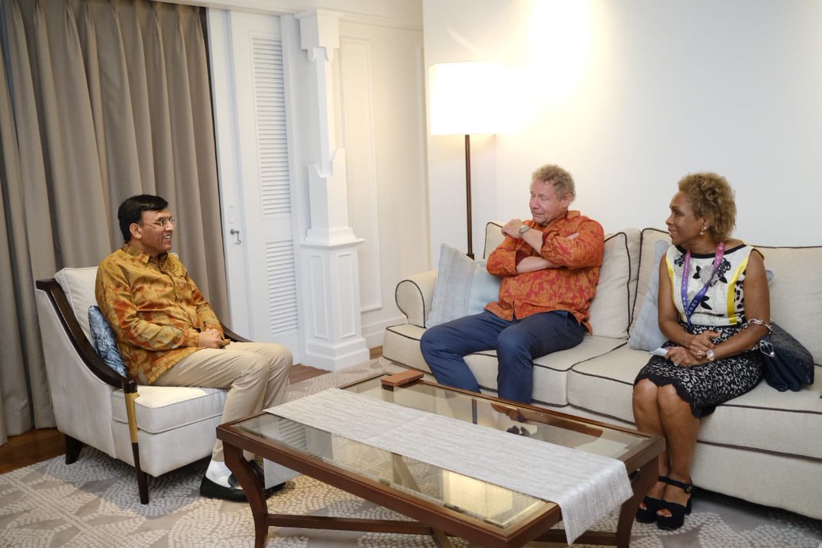 Met @GaviSeth, CEO of the @GAVI, the international vaccine alliance, on the sidelines of the Second G20 Health Ministers' Meeting at Bali, Indonesia. India immensely values the work of GAVI and will continue supporting it to save precious lives across the world.