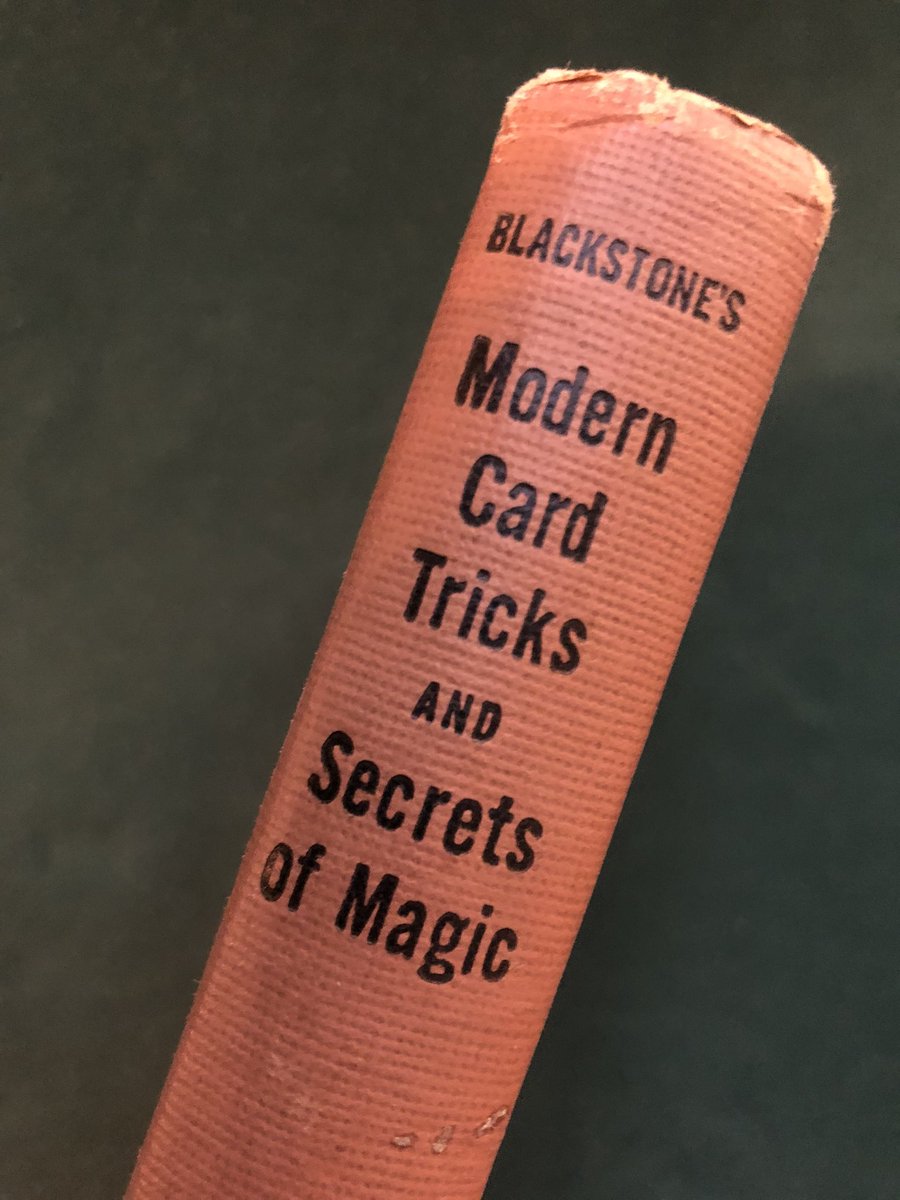 rayedenmagic's tweet image. Another recent addition to my magic library: Modern Card Tricks and Secrets of Magic (1941) by Harry Blackstone Sr. 

#magiclibrary #magicsecrets #lockandkey #antiquarianbooks #magiccollection #rayedenmagic