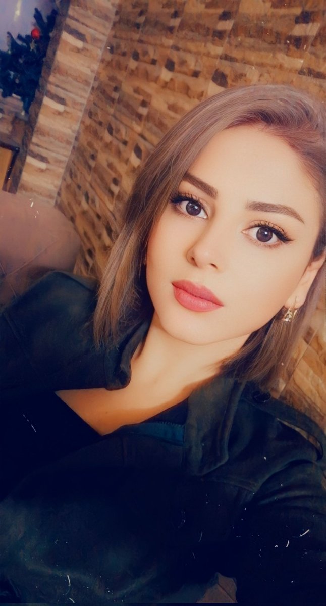 Hellos 🙋🏾‍♀️💛