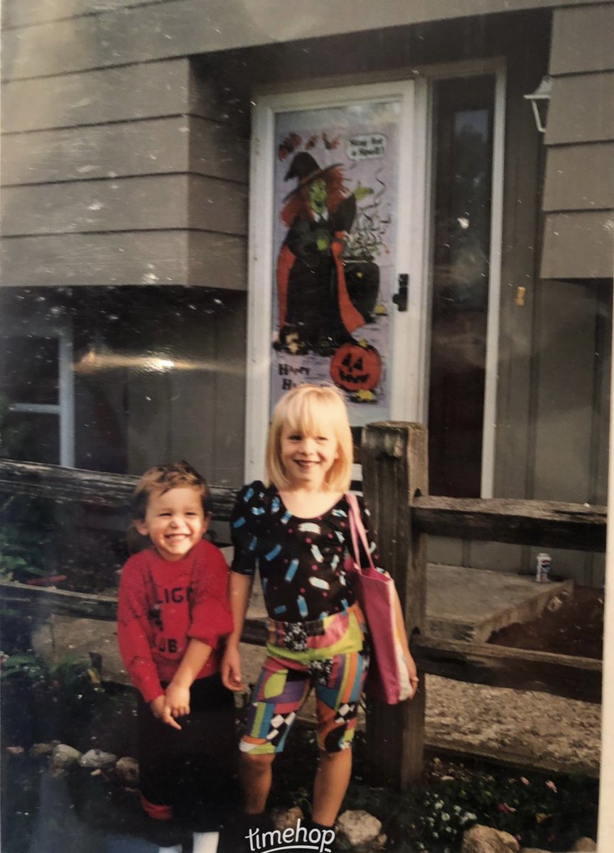 abbymeinke's tweet photo. Thank you @timehop for my Halloween inspiration for the rest of time: 1993 Abby. https://t.co/rvvixGKxke