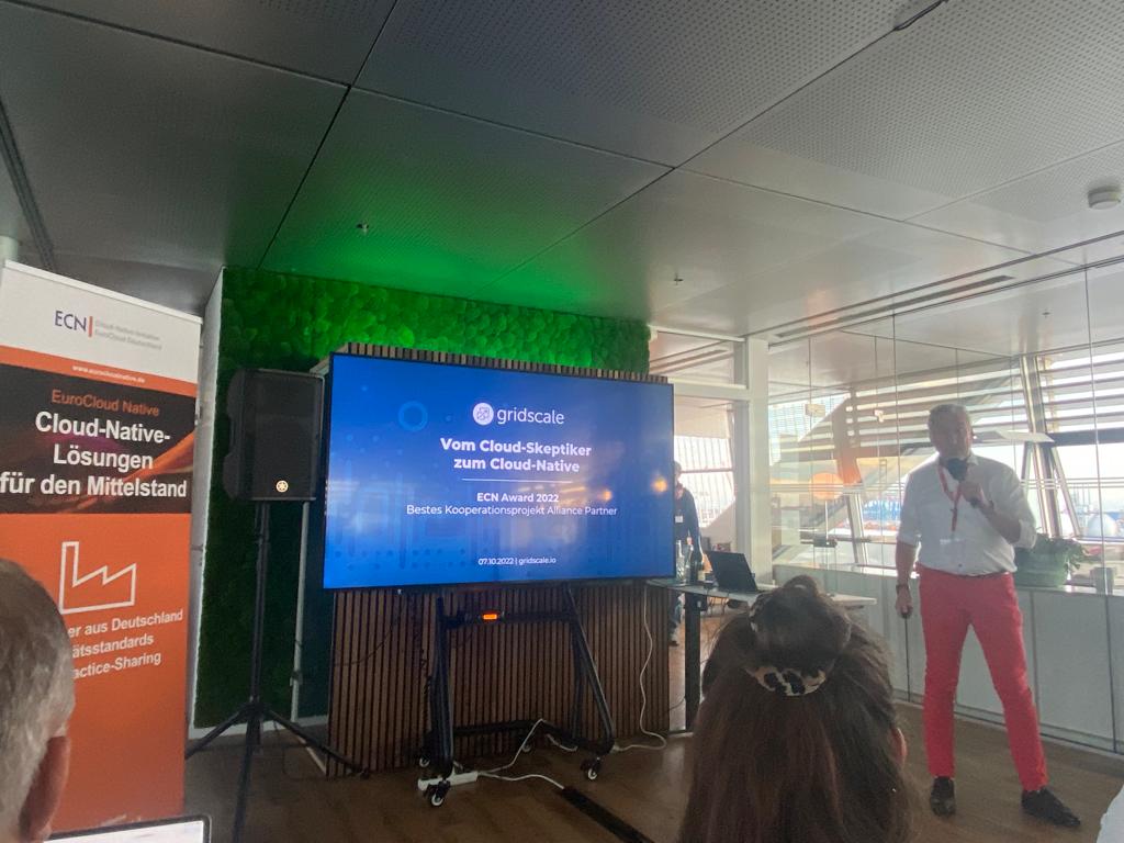 cloudSME_EU (@cloudsmeproject) on Twitter photo Frank der #DirectorofFreshness ๐คbei <a href="/gridscaleio/">gridscale</a> trat im Pitch um das beste #Kundeprojekt beim <a href="/ECNSummit/">Enterprise Cloud Native Summit</a> an.
#ECNAward <a href="/eco_de/">eco e.V.</a> <a href="/EuroCloud_DE/">EuroCloud Deutschland_eco e. V.</a> Frank der #DirectorofFreshness ๐คbei <a href="/gridscaleio/">gridscale</a> trat im Pitch um das beste #Kundeprojekt beim <a href="/ECNSummit/">Enterprise Cloud Native Summit</a> an.
#ECNAward <a href="/eco_de/">eco e.V.</a> <a href="/EuroCloud_DE/">EuroCloud Deutschland_eco e. V.</a>