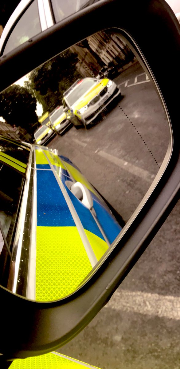 MPSViolentCrime's tweet photo. VCTF officers from #Syndicate8 safely stopped a ๐ last night on WEST GREEN ROAD N15 after it was driving erratically
Both occupants were detained for a Stop & Search.Class A drugs (Cocaine) found & car believed stolen
Both Arrested!
@MPSViolentCrime working with
@MPSHaringey https://t.co/FCUuRntPRy