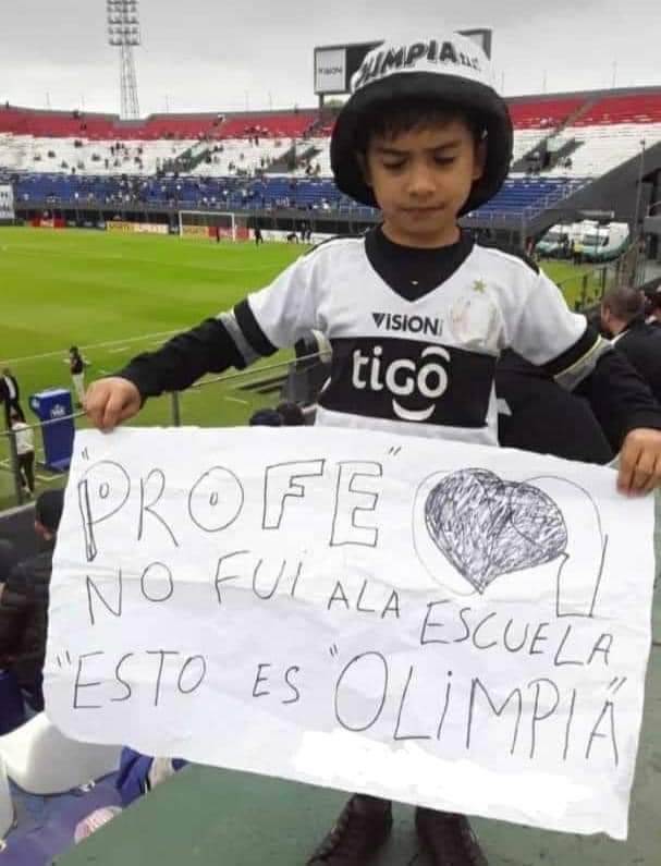 Hay prioridades..😌...

⚪️⚫️⚪️👌