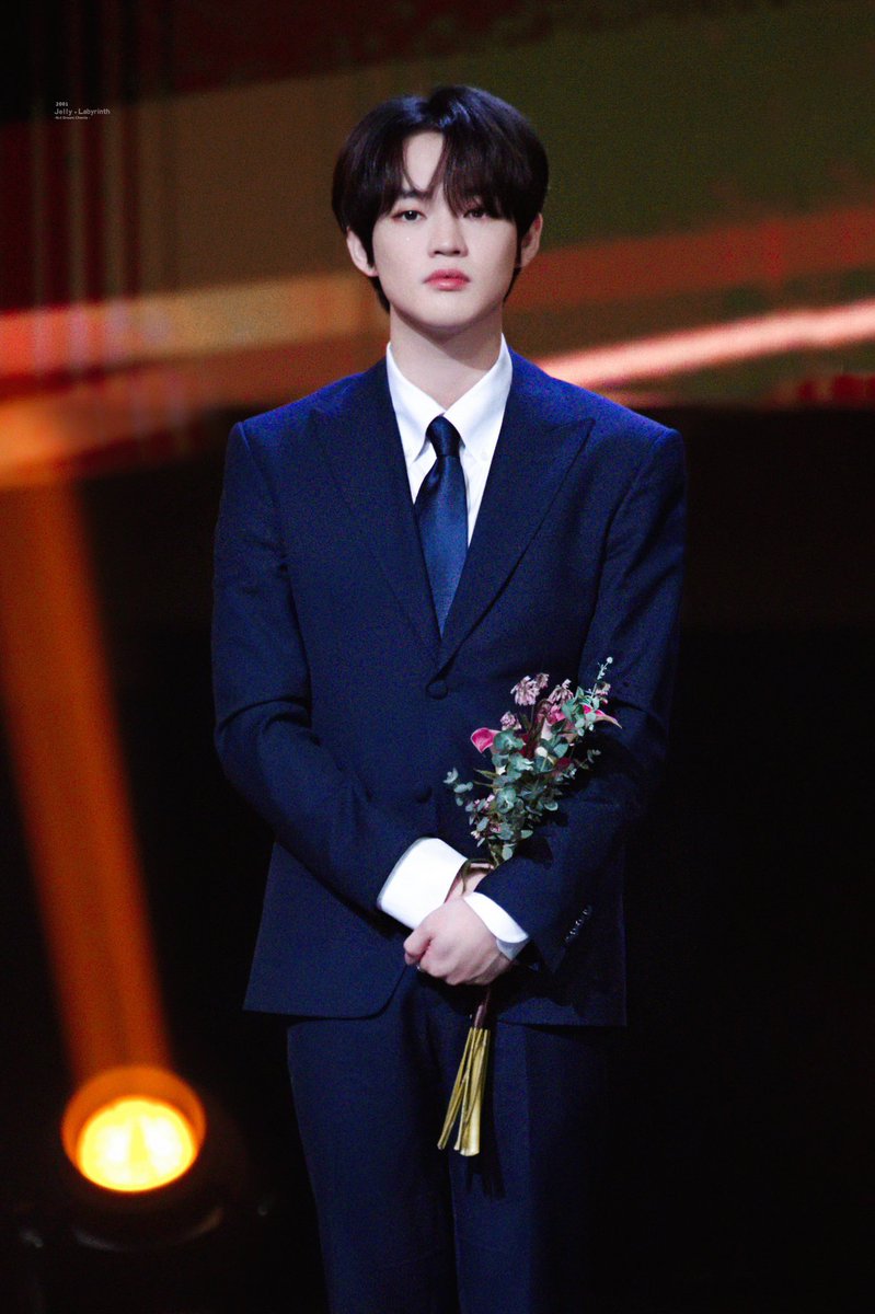 211028 Korea Popular Culture and Arts Awards
한국대중문화예술상

#천러 #CHENLE #辰乐 #NCTDREAM