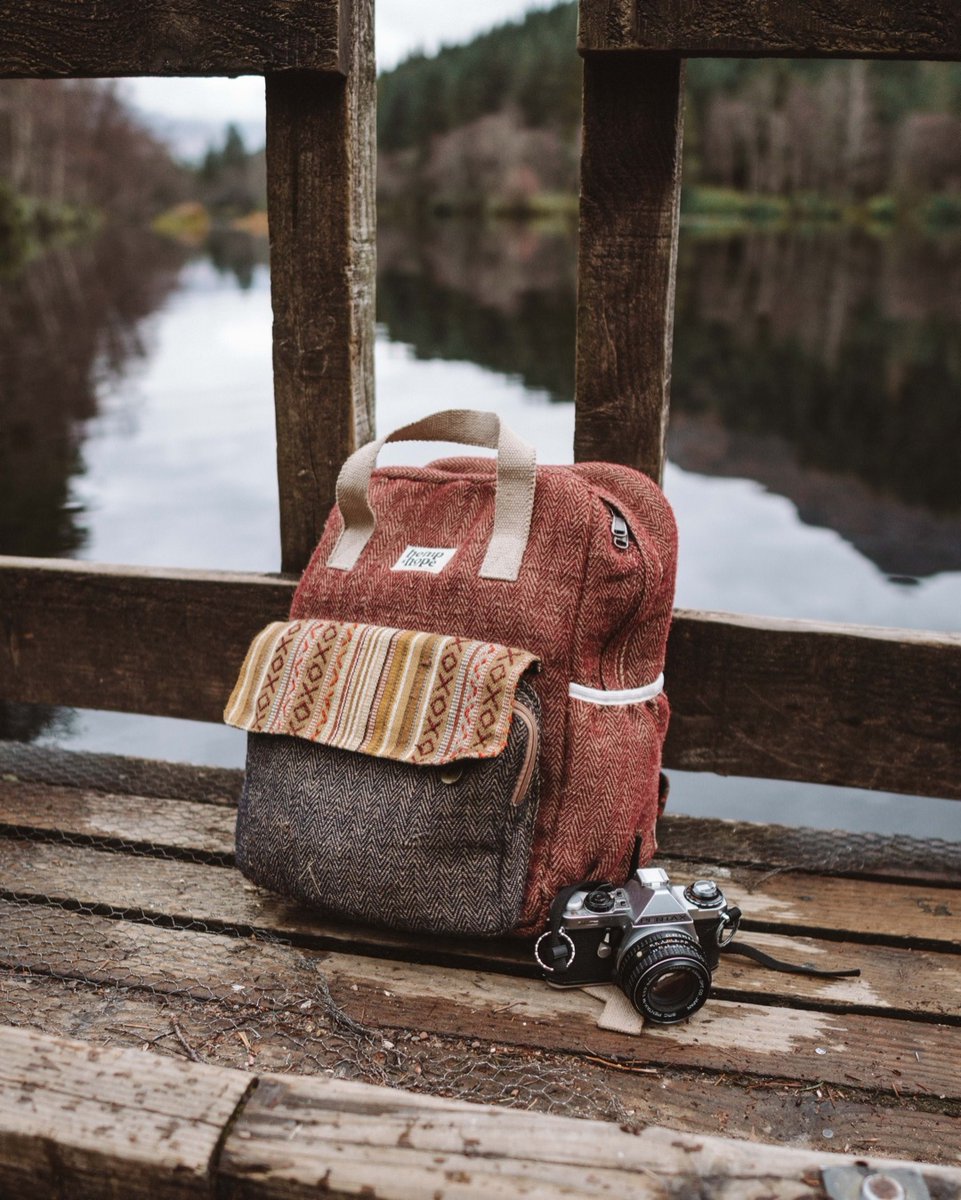 Autumn adventures in our Tula back pack! Shop now:

hempandhope.com/collections/he…

 #sustainablebag #sustainablebackpack #slowfashion #sustainablebranduk #livegreen #ecofriendlygifts #ecofriendlyfashion #ecofriendlyliving #ecofriendlyproducts #ecofriendlyclothing #ecofriendlydesign