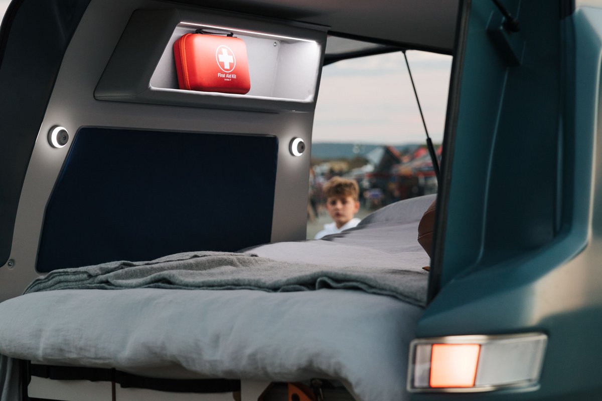 Potential tweet media