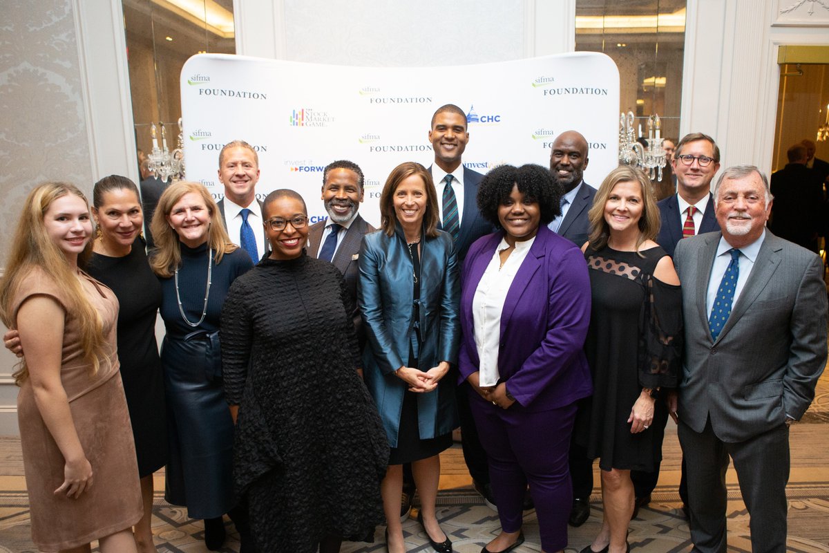 SIFMAFoundation's tweet photo. Thank you to our Board of Directors for making the SIFMA Foundation's #TributeDinner such a success! We are grateful to have such passionate advocates for youth financial education championing our work and guiding us toward our goal of reaching 1 million students. https://t.co/6poCHWyfHb