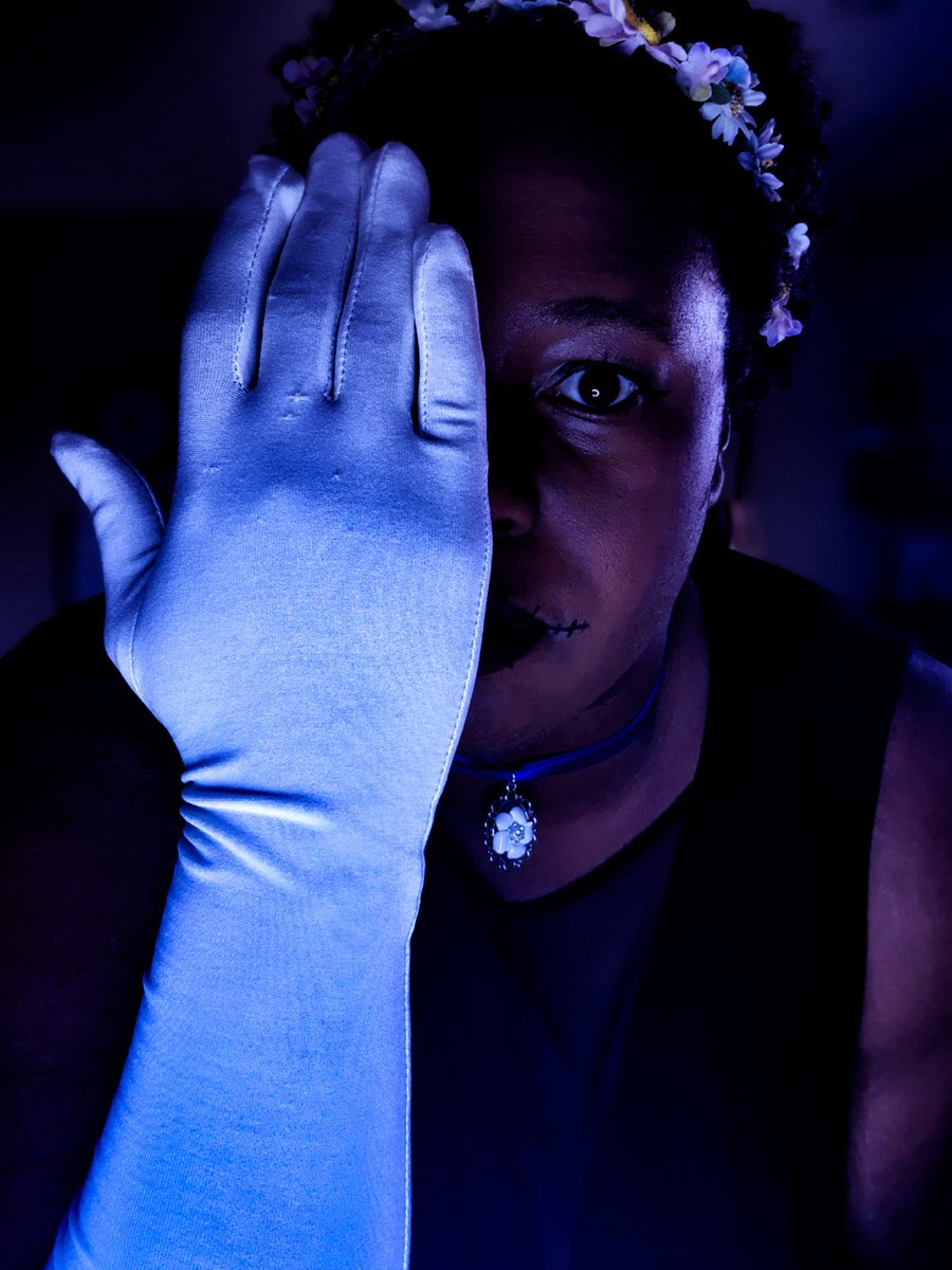 leboldenmusic's tweet image. Listen to the wonderfully spooky remix of The Miller and His Wife here: on.soundcloud.com/qgdgc

#ComposersOfTwitter #NewMusic #MezzoSoprano #Halloween #SpookySeason #ArtSong