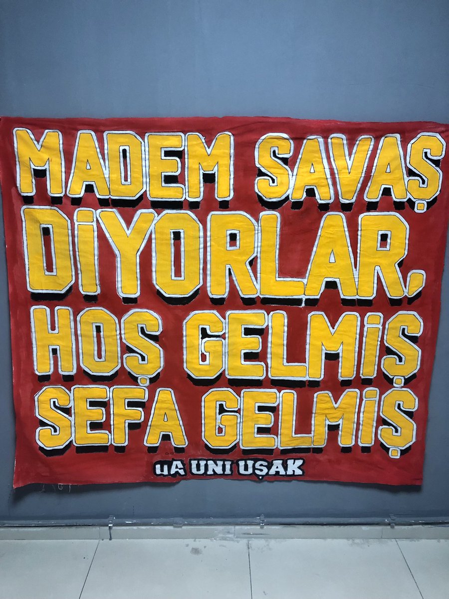 uAUNIUsak's tweet photo. MADEM SAVAŞ DİYORLAR, HOŞ GELMİŞ SEFA GELMİŞ !
#ultrAslanUNI https://t.co/s4X70F73zw
