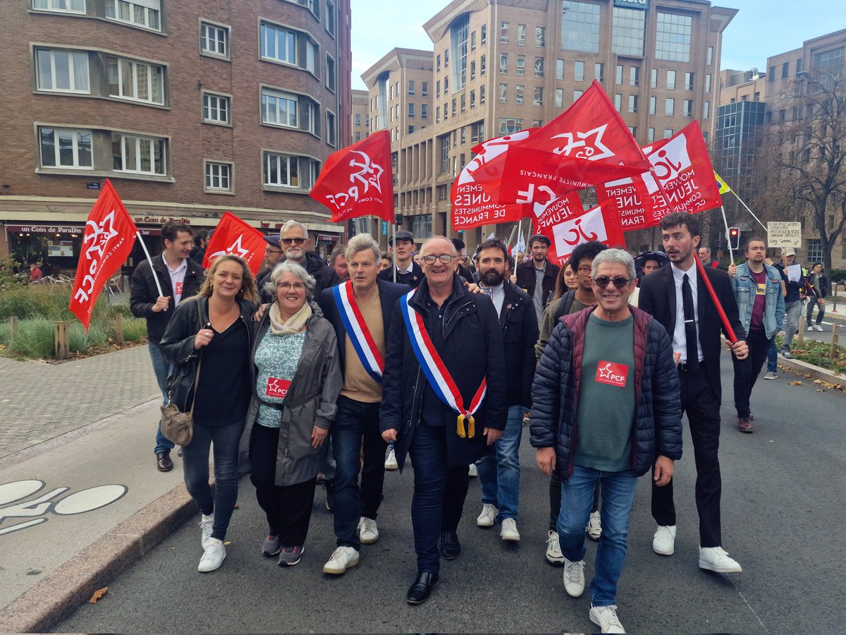 jeanmarctellier's tweet photo. Manifestation à Lille aujourd'hui pour l'augmentation générale des salaires et des retraites ! https://t.co/f0BPkNK3bk
