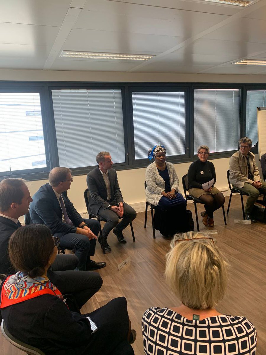 ThibautGuilluy's tweet photo. Au Mans avec les équipes @pole_emploi, @sarthefr, CCAS et les personnes sans emploi en parcours d’insertion. https://t.co/U2YB6jNDr3