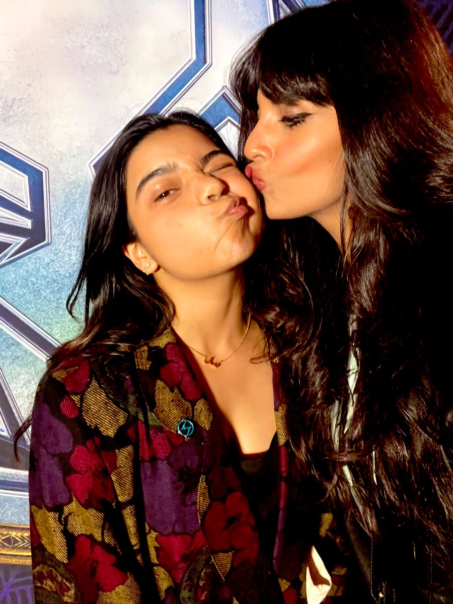 STOP EVERYTHING. FINALLY met Iman Vellani and have nothing left to achieve in this life. What a little LEGEND. I'm in love. #MsMarvel #SheHulk