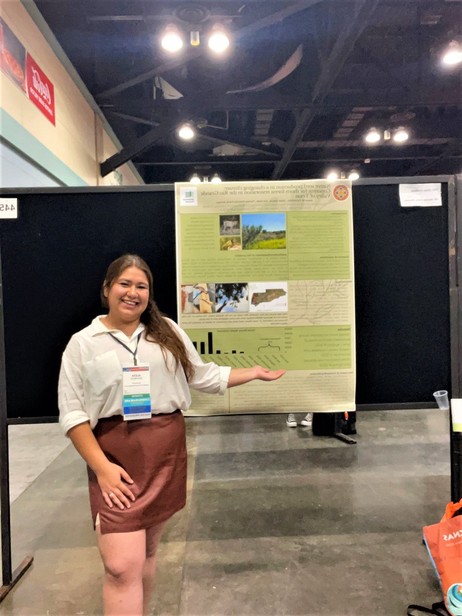 Gcell_garza's tweet photo. Today @UTRGV undergrad Alexa Escobedo is presenting her research on thornforest seed production at the @SACNAS conference. These findings are the culmination of many hours of field work collecting seeds from Texas Ebony, an important species for @AmericanForests LRGV restoration. https://t.co/D8trNWAST7