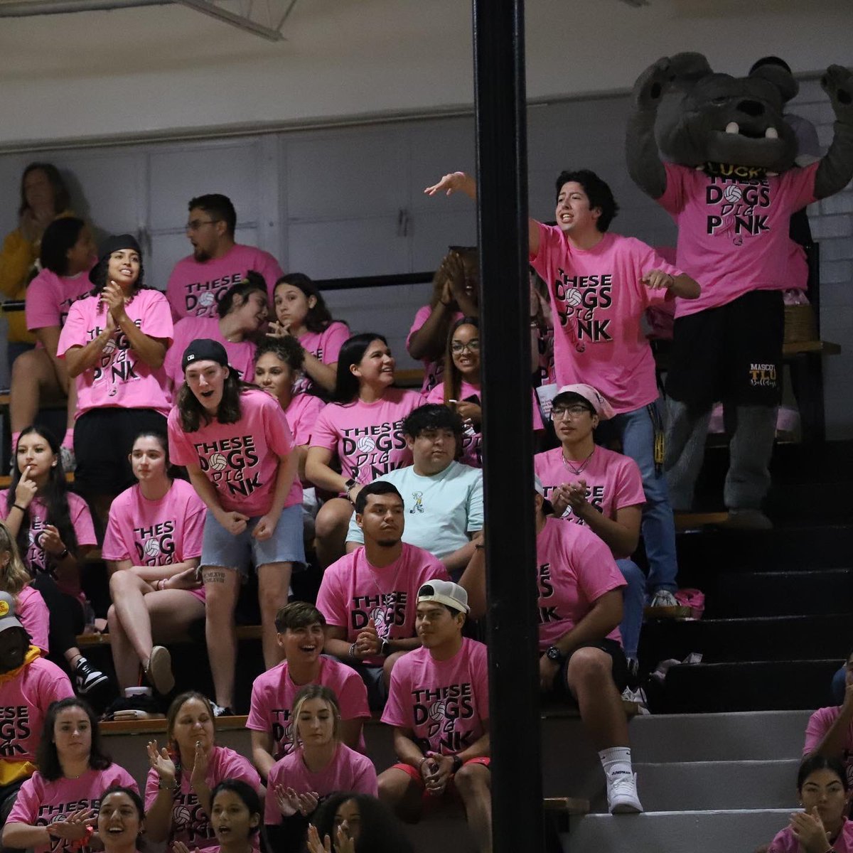 tluathletics's tweet photo. The Dog House when it’s packed out is special.
Need that this weekend for @TLU_VB three big matches…and next Wednesday for #BulldogBash
#TooLiveU | #PupsUp https://t.co/eSfPldg9sl