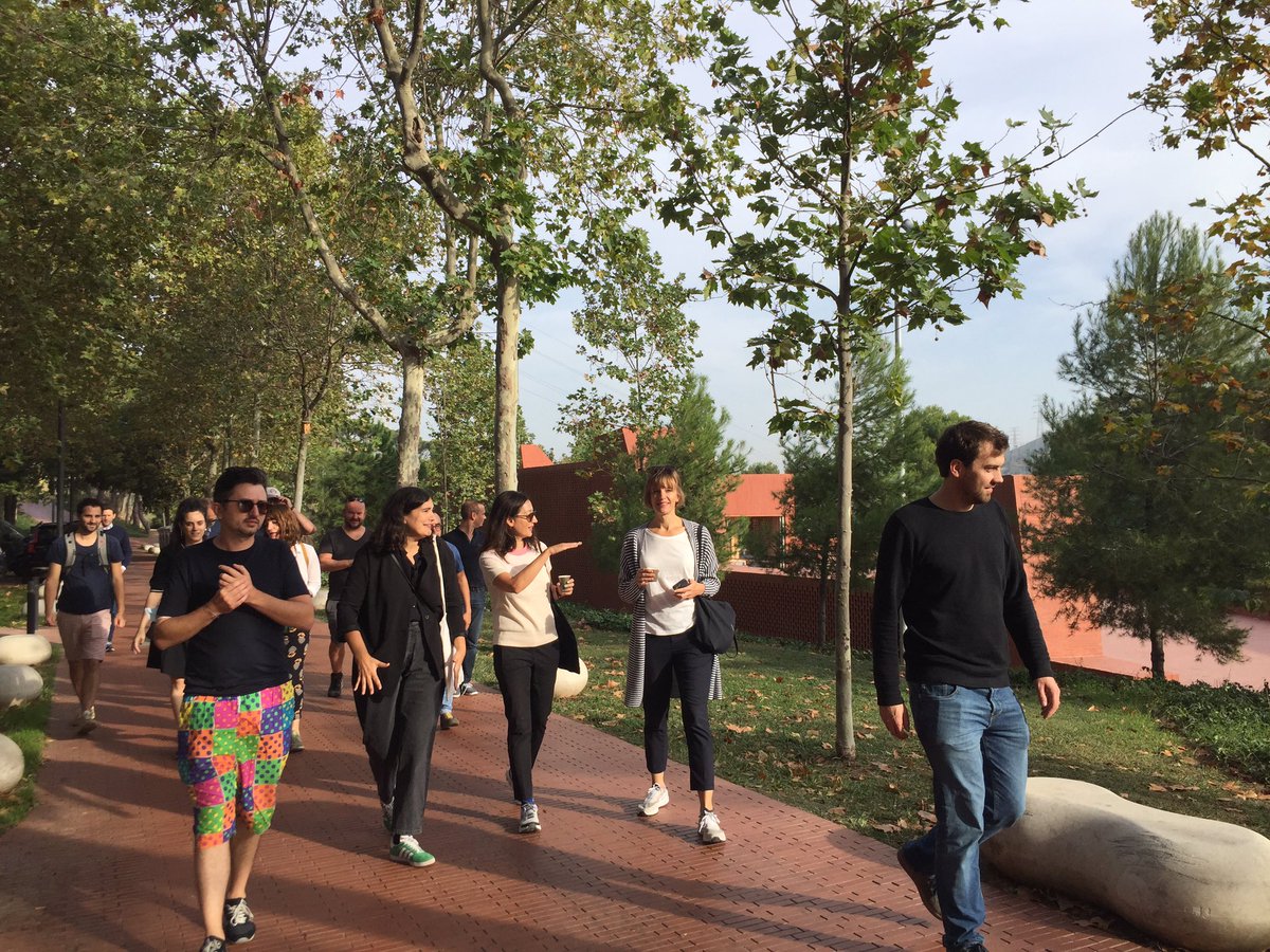 citiesconnect's tweet photo. #sharedlivingspaces comença el festival amb visites @sumo @lamardarq @CantVicent_ARQ @cerreyes @xdexnf https://t.co/gP7wEnp4cc
