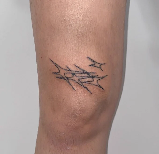 im so obsessed with my new tattoo i want everyone to see it  it was designed and done by ssssepo on insta! 