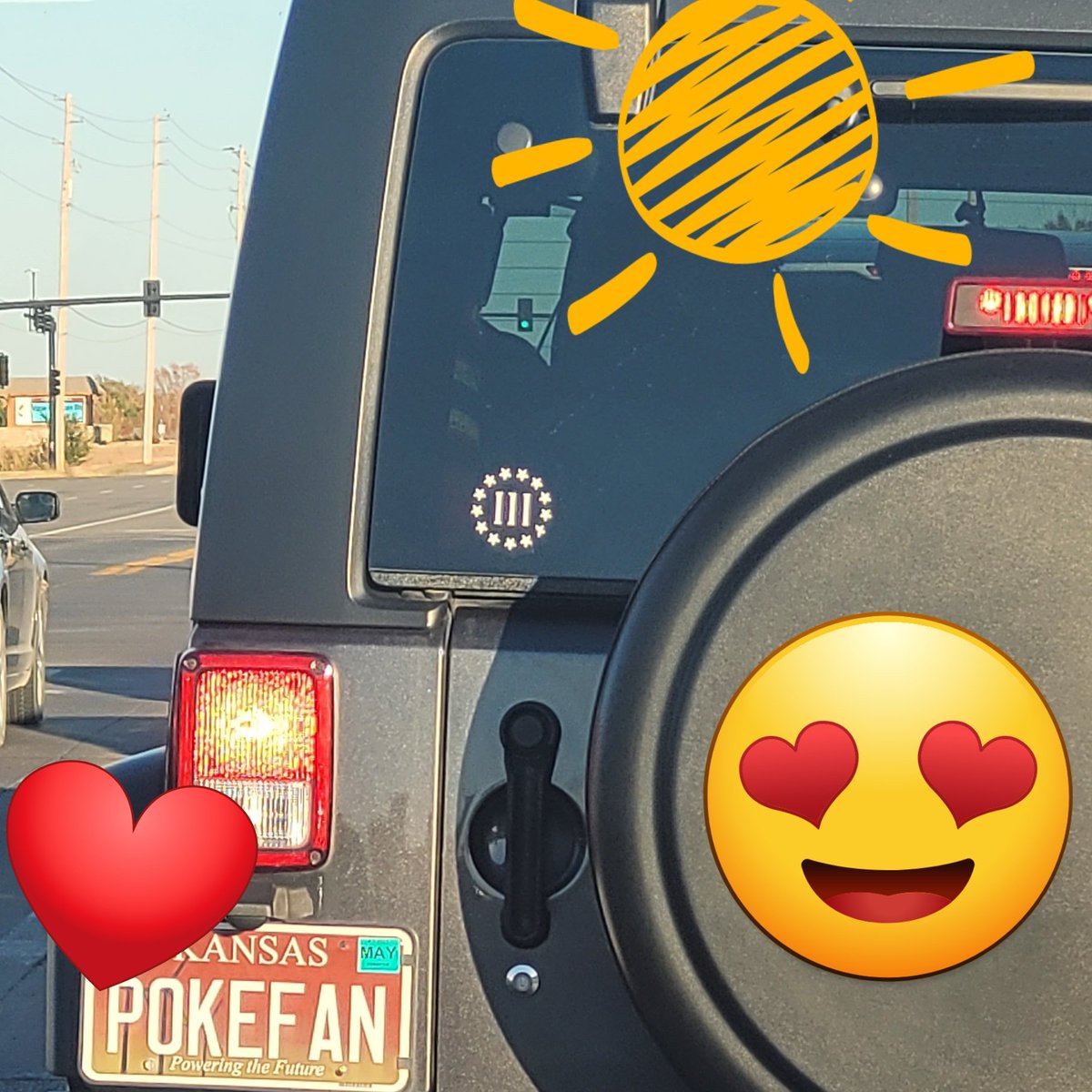ksoildude9's tweet photo. Now this is my kinda #ride 🤩🔥🔥🔥😍
I wanted to #honk at him/her and show I like it
#pokemon #pokemongo #pogolife #gottacatchthemall
real #fans do this kind of stuff https://t.co/9bQVAvZELS