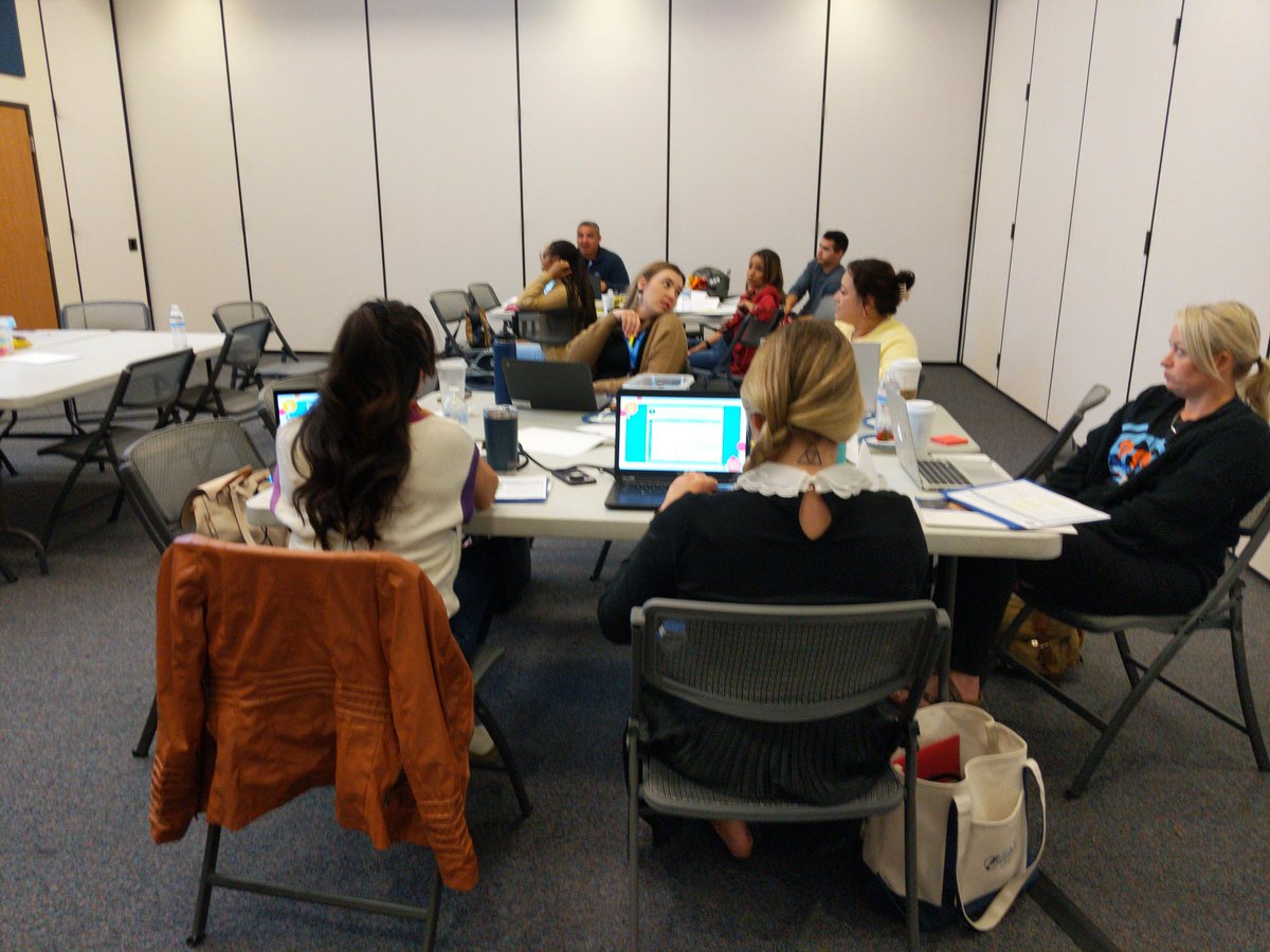 Mathew Barnett (@mabarn) on Twitter photo Training for our newest elementary teachers in <a href="/Beaumont_SD/">Beaumont Unified School District</a> ! Great job #beaumonttosateam ! Training for our newest elementary teachers in <a href="/Beaumont_SD/">Beaumont Unified School District</a> ! Great job #beaumonttosateam !