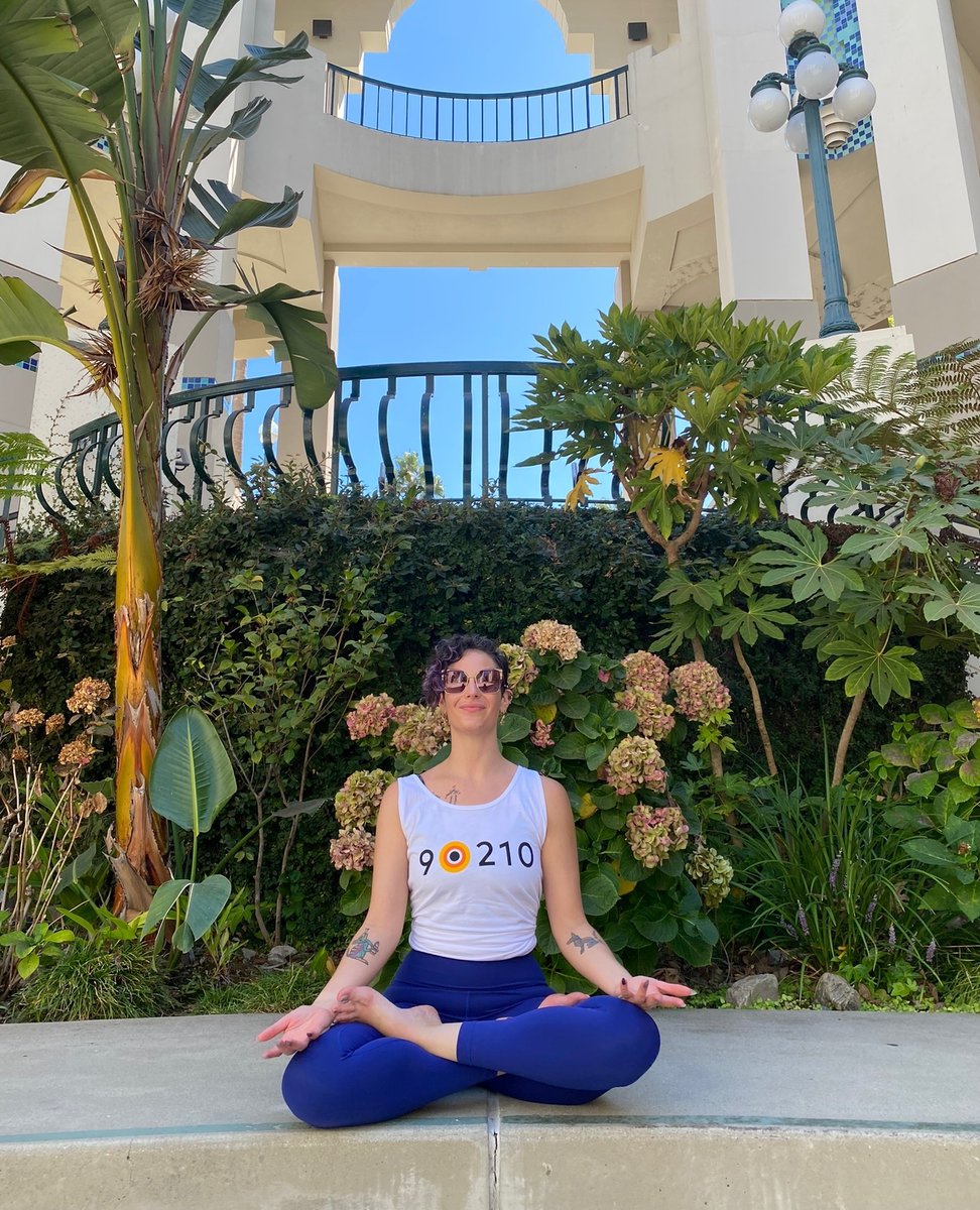 CorePowerYoga's tweet photo. CorePower in the wild: Beverly Hills edition☀️ We love to see how you #LiveYourPower outside the studio - especially in Beverly Hills where our newest studio opened TODAY!
Learn more about our Founding Member rate: https://t.co/GiLwLWpS33
📷 Lupita T., Melinda D., Esmé B. https://t.co/U4LDACEF80