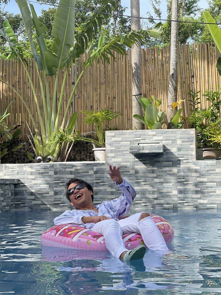 clmondelo's tweet photo. 💦💦💦 https://t.co/mkomhOgJ0K