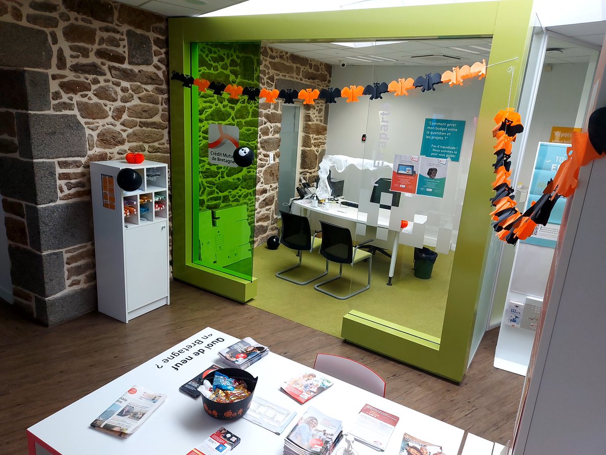 [Animation AOC]

La Bretagne Romantique s’est habillée aux couleurs d’Halloween 🎃 👻 

Rendez-vous dans vos CCM de Combourg, Miniac Morvan, Pleine Fougères, Pays d’Aubigné et Tinteniac pour une distribution de bonbons pour les petits.. et grands enfants !  😋