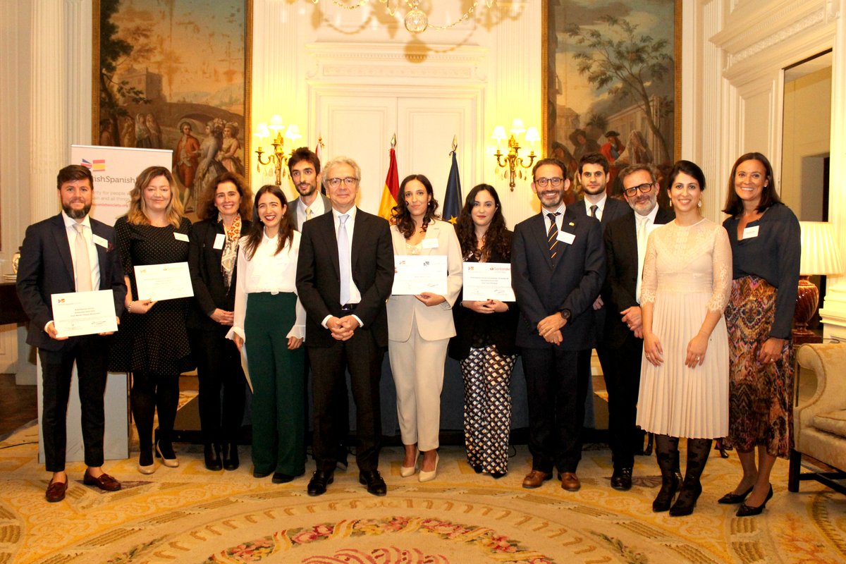 BritishSpanish's tweet photo. Huge congratulations to our scholarship award winners for 2022! And thank you to our principal supporters: @bbva @FCanadaBlanch @Cuatrecasas @plasticenergy @SantanderUni #spaininuk #ukinspain #britishspanish https://t.co/5TWgXqaqZn